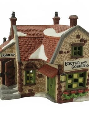 Department 56 Williams Booter and Cobbler 59242 Christmas Dickens Village